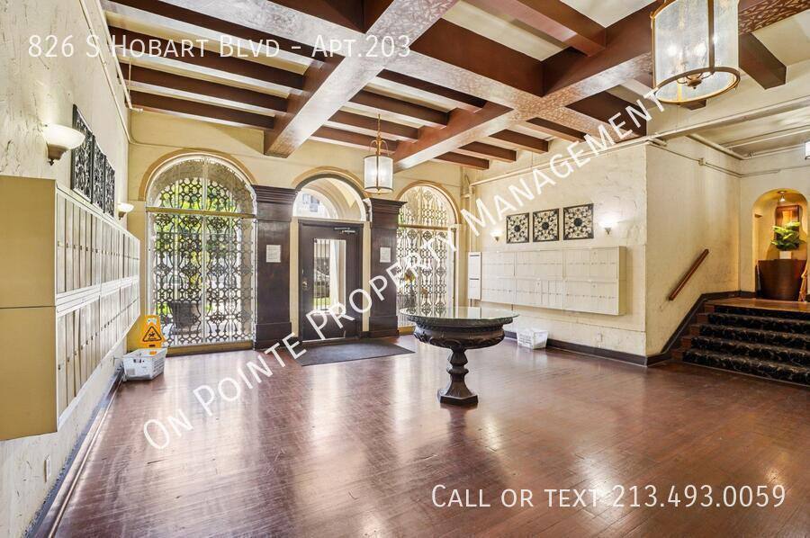 Apartment for rent at 826 S Hobart Blvd #203, Los Angeles, CA 90005