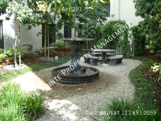 Apartment for rent at 826 S Hobart Blvd #203, Los Angeles, CA 90005
