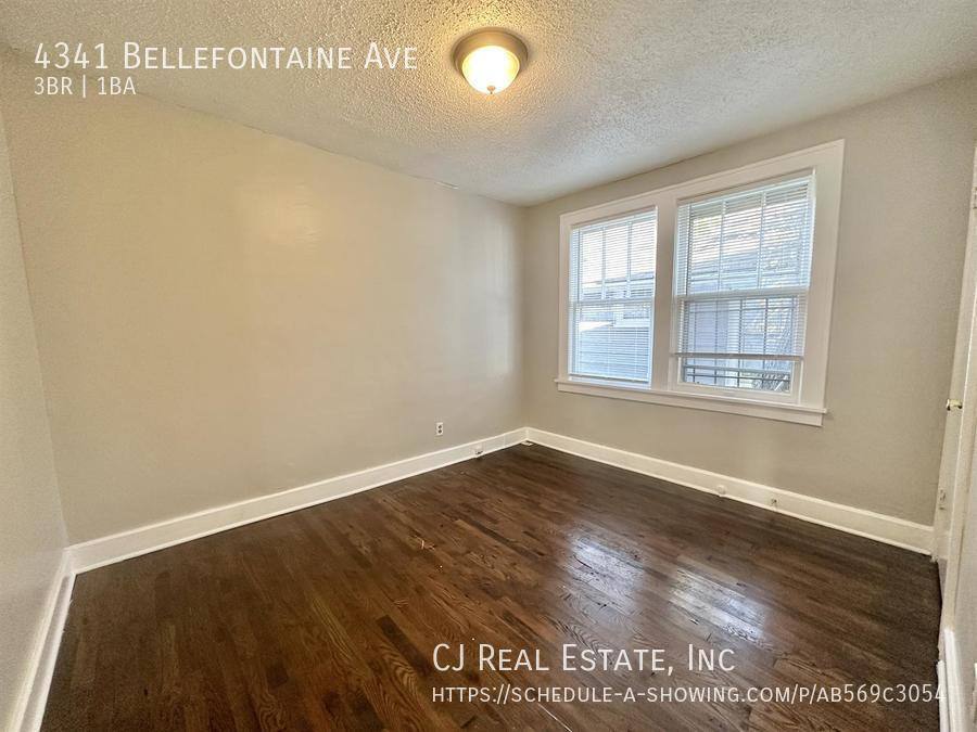 House for rent at 4341 Bellefontaine Ave, Kansas City, MO 64130