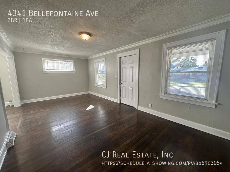 House for rent at 4341 Bellefontaine Ave, Kansas City, MO 64130