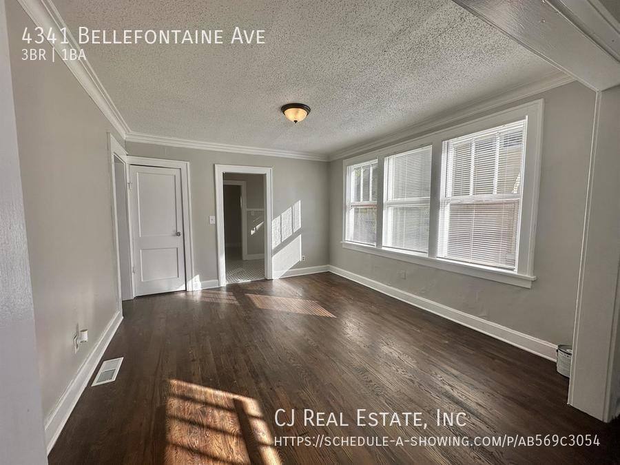 House for rent at 4341 Bellefontaine Ave, Kansas City, MO 64130