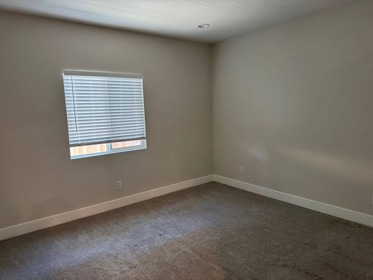 Apartment for rent at 1515 T St, Sacramento, CA 95811