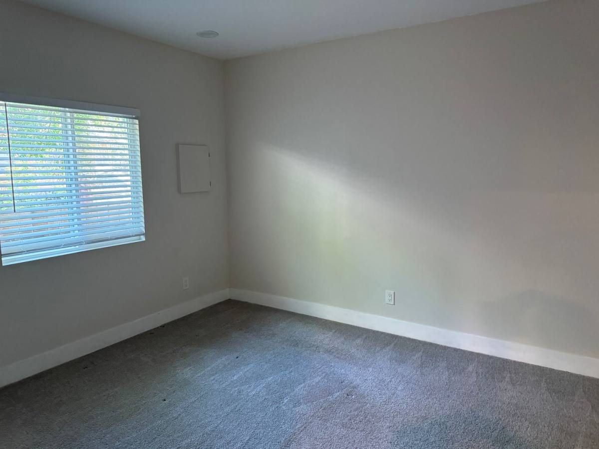 Apartment for rent at 1515 T St, Sacramento, CA 95811