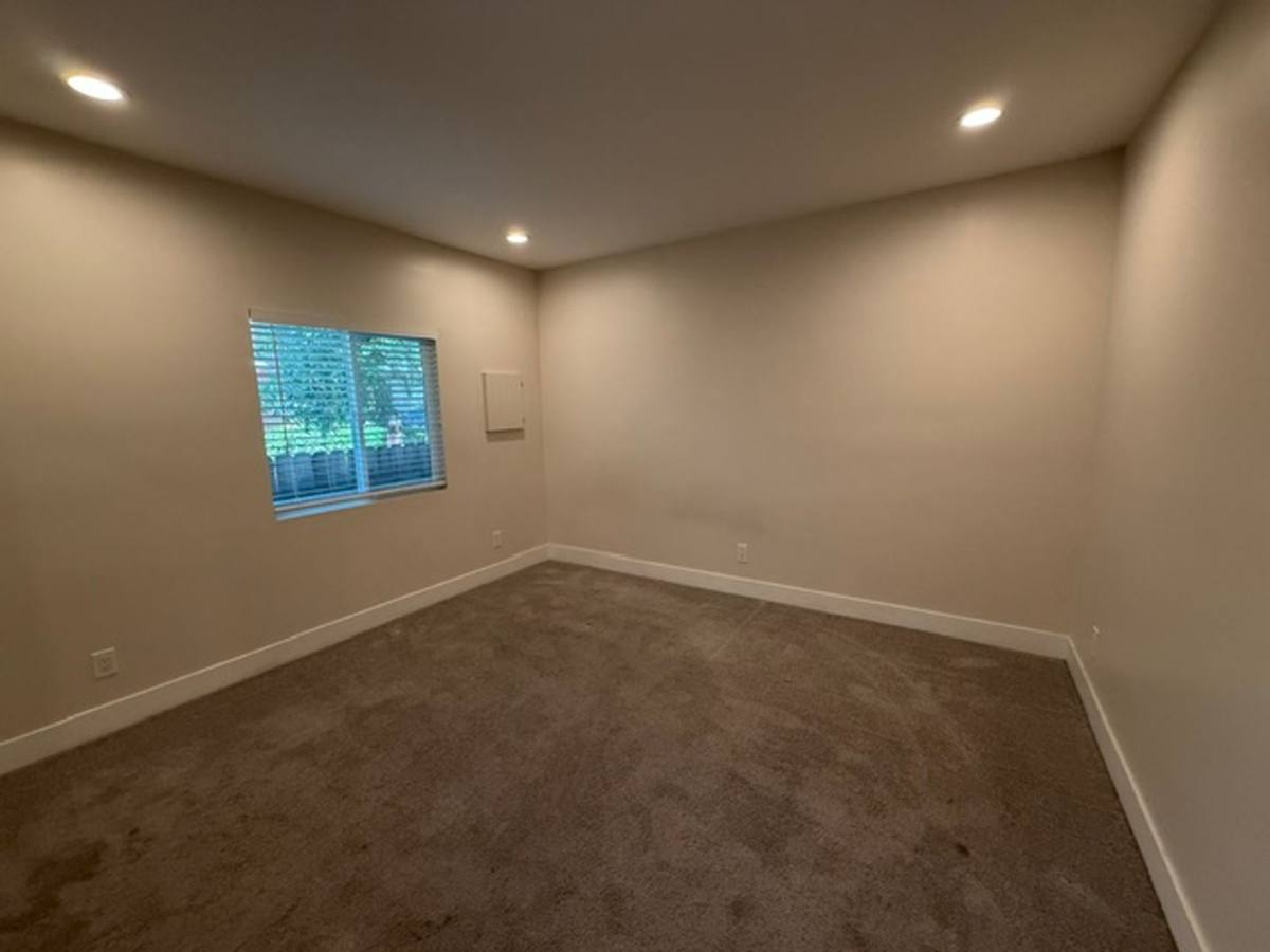 Apartment for rent at 1515 T St, Sacramento, CA 95811