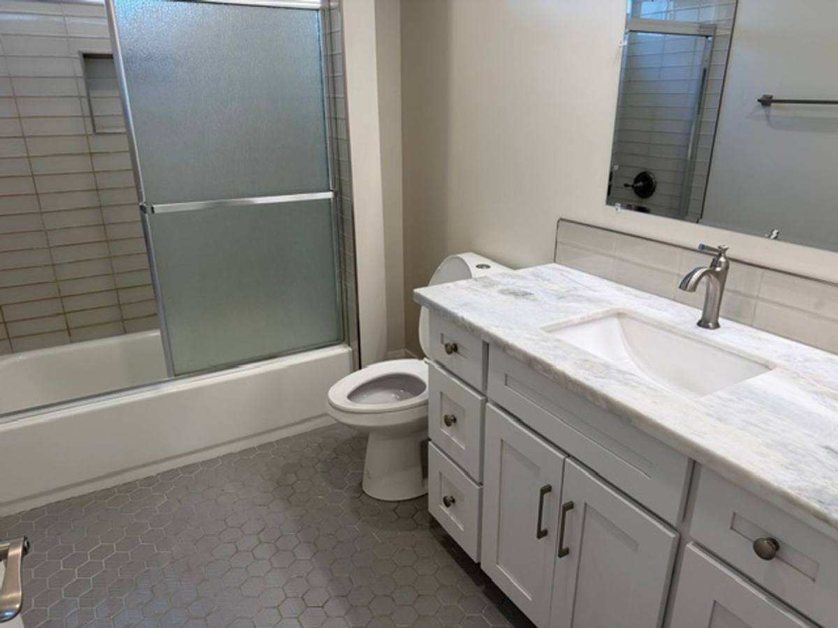 Apartment for rent at 1515 T St, Sacramento, CA 95811