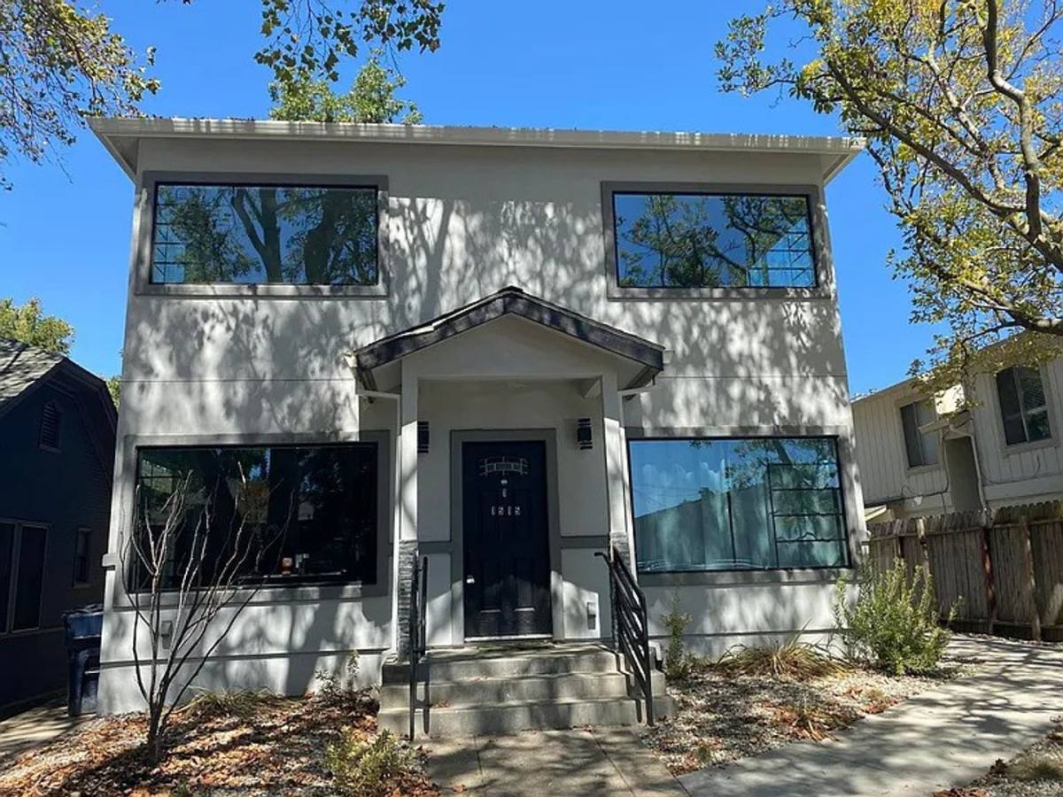 Apartment for rent at 1515 T St, Sacramento, CA 95811