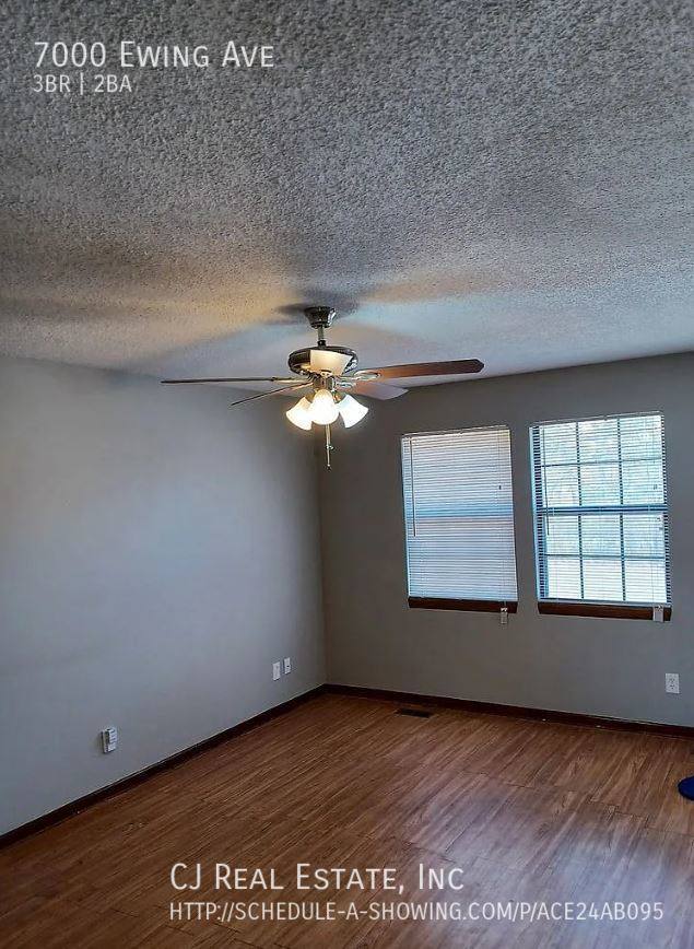 House for rent at 7000 Ewing Ave, Kansas City, MO 64133