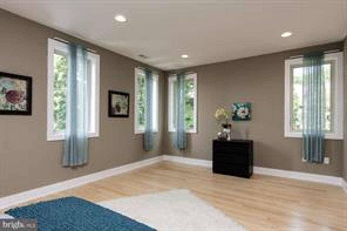 Townhouse for rent at 317 Dupont - Manayunk Hills, Philadelphia, PA 19128