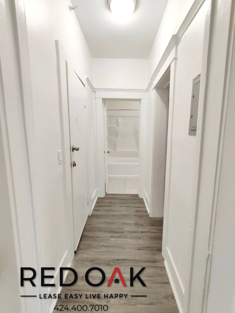 Condo for rent at 2255 W 14th St #309, Los Angeles, CA 90006