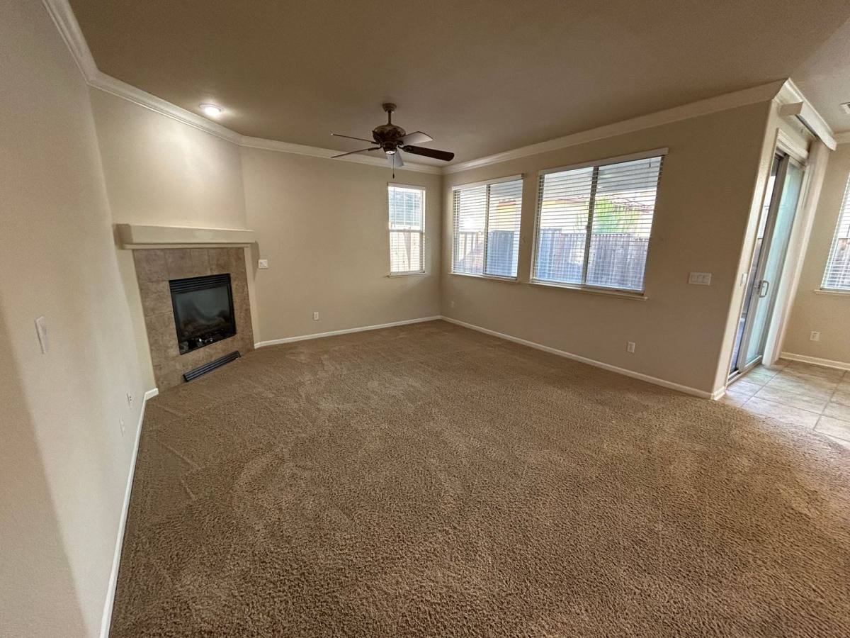 House for rent at 3286 Southerland Rd, West Sacramento, CA 95691