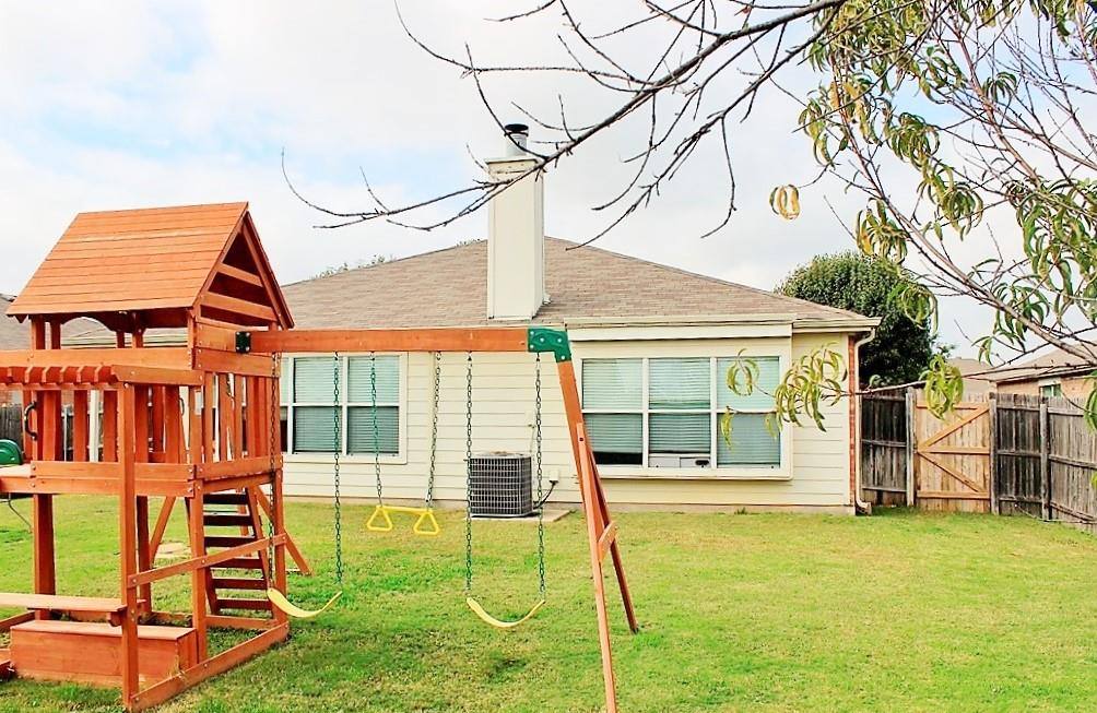 Apartment for rent at 4701 Napa Valley Dr, Argyle, TX 76226