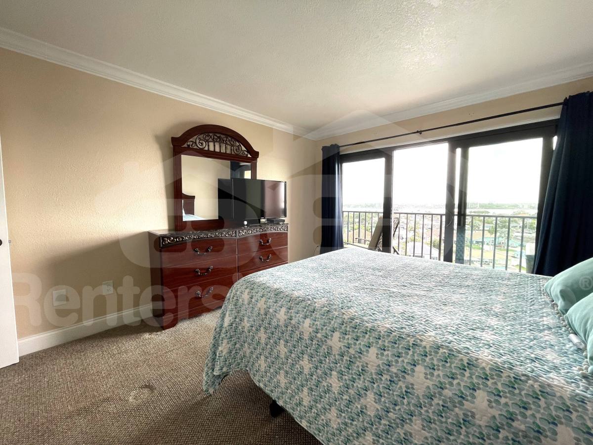 Apartment for rent at 51 Island Way #906, Clearwater Beach, FL 33767