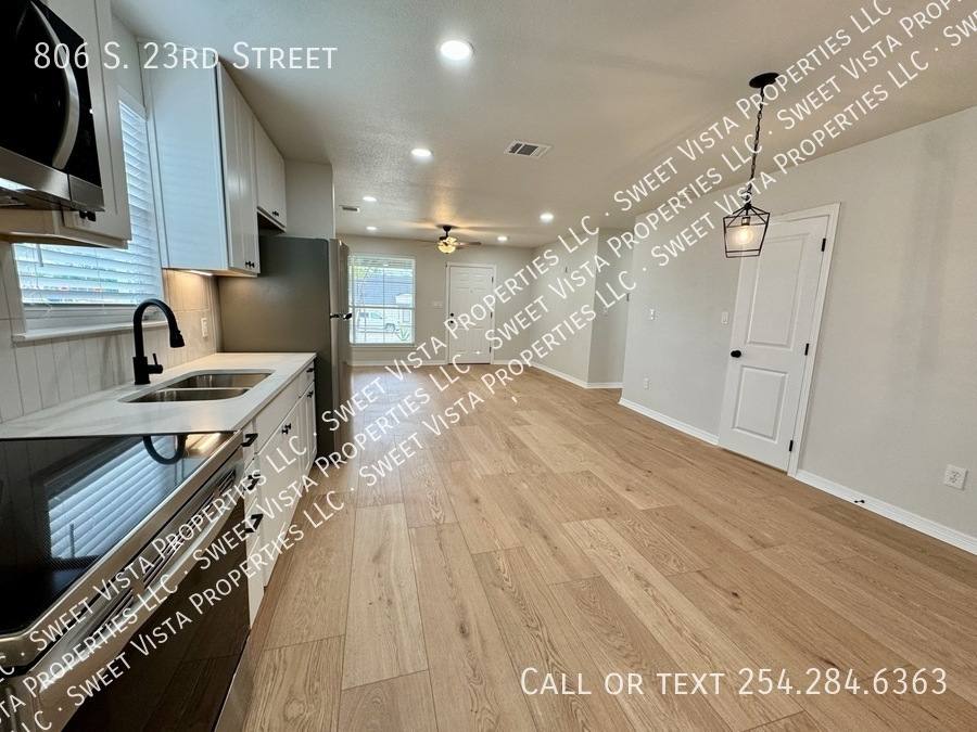 House for rent at 806 S 23rd St, Temple, TX 76504