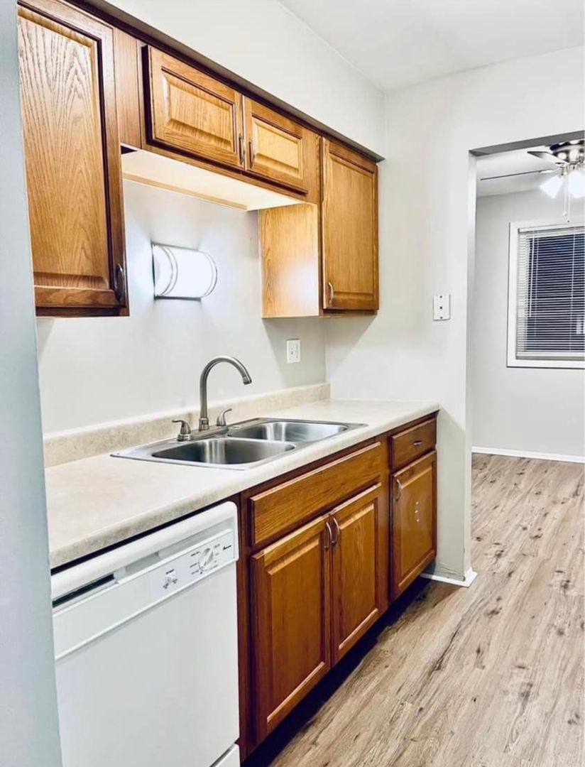 Apartment for rent at 928 Heritage Court, Crown Point, IN 46307