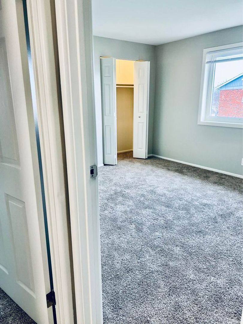 Apartment for rent at 905 Heritage Court, Crown Point, IN 46307