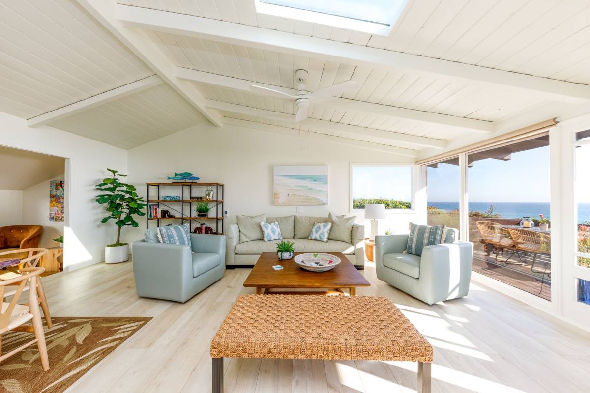 Apartment for rent at 110 8th St, Del Mar, CA 92014