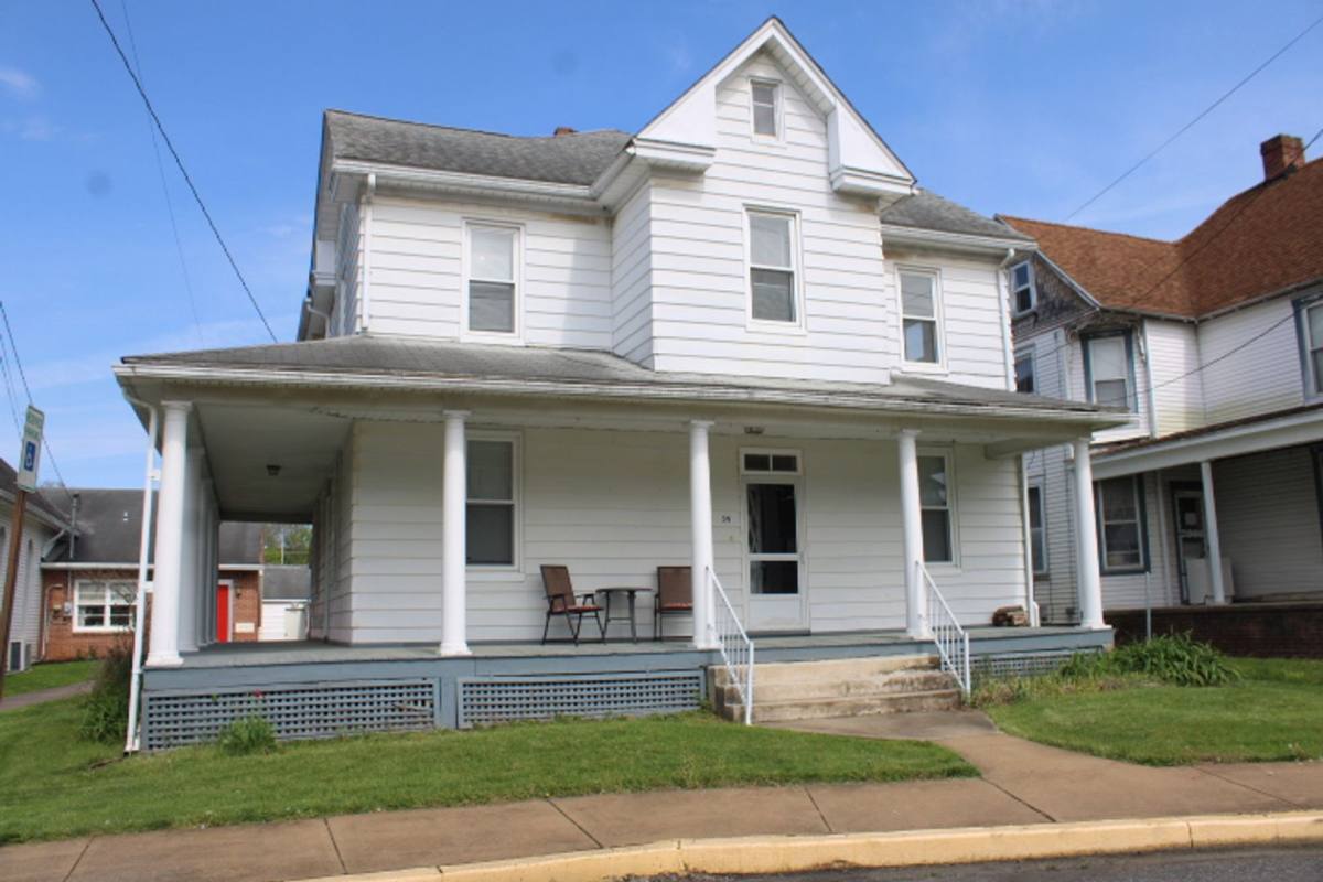 House for rent at 59 Church St, Seven Valleys, PA 17360