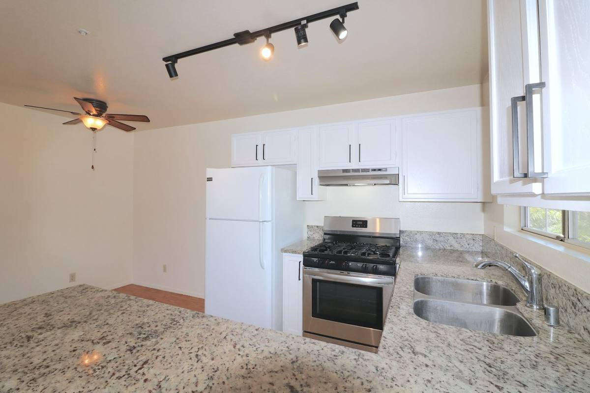 Apartment for rent at 1304-48 Brunner St, San Diego, CA 92110
