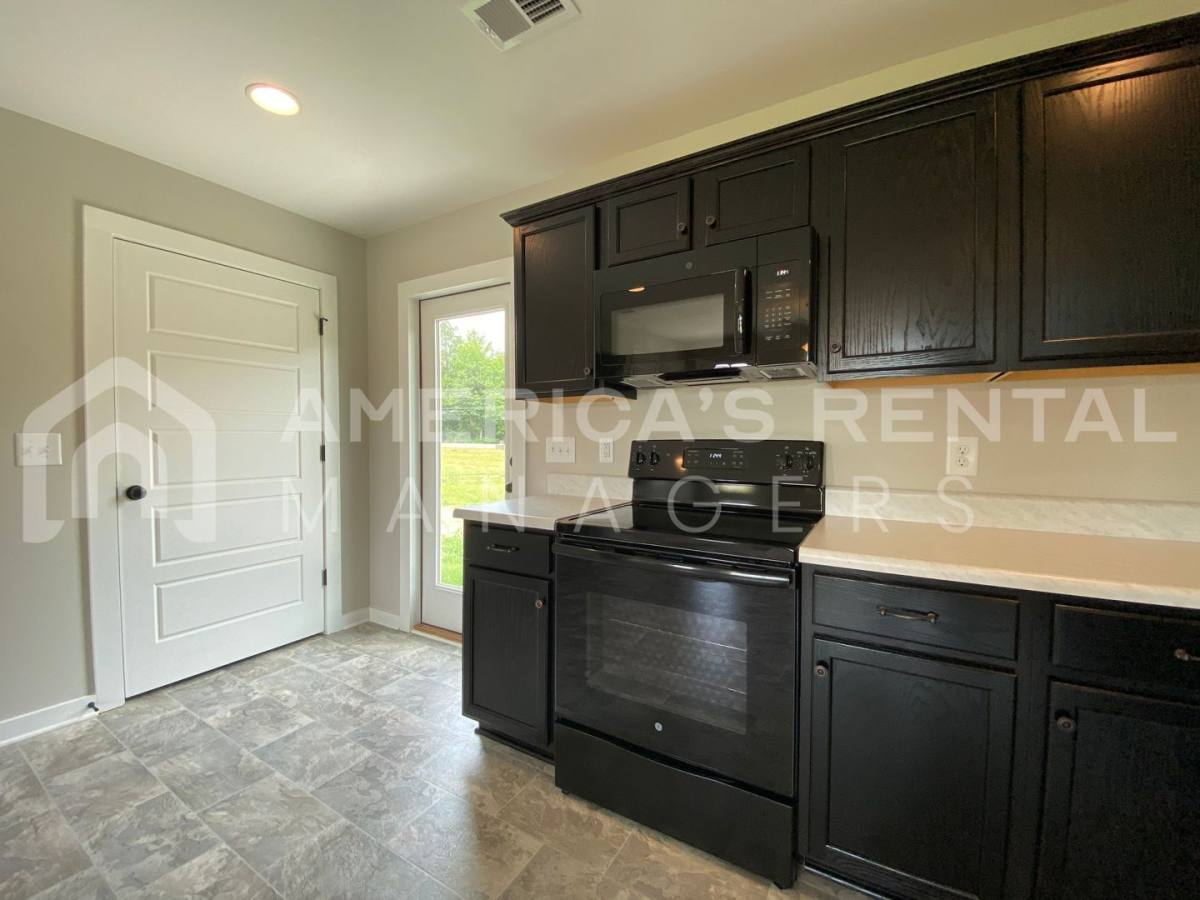 House for rent at 350 Sunlight Circle, Talladega, AL 35160