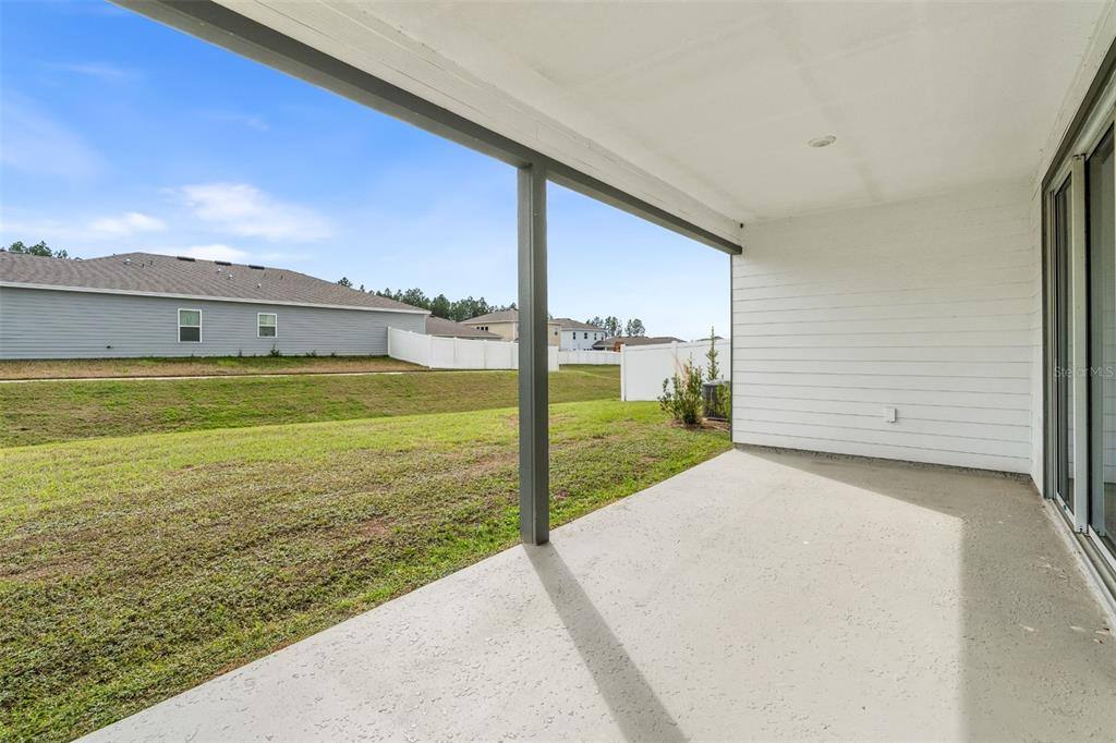 Apartment for rent at 17329 NW 173rd Rd, Alachua, FL 32615