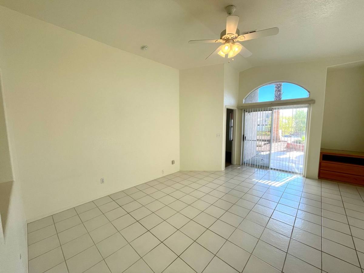 House for rent at 2164 Hi Jolly Dr, Bullhead City, AZ 86442