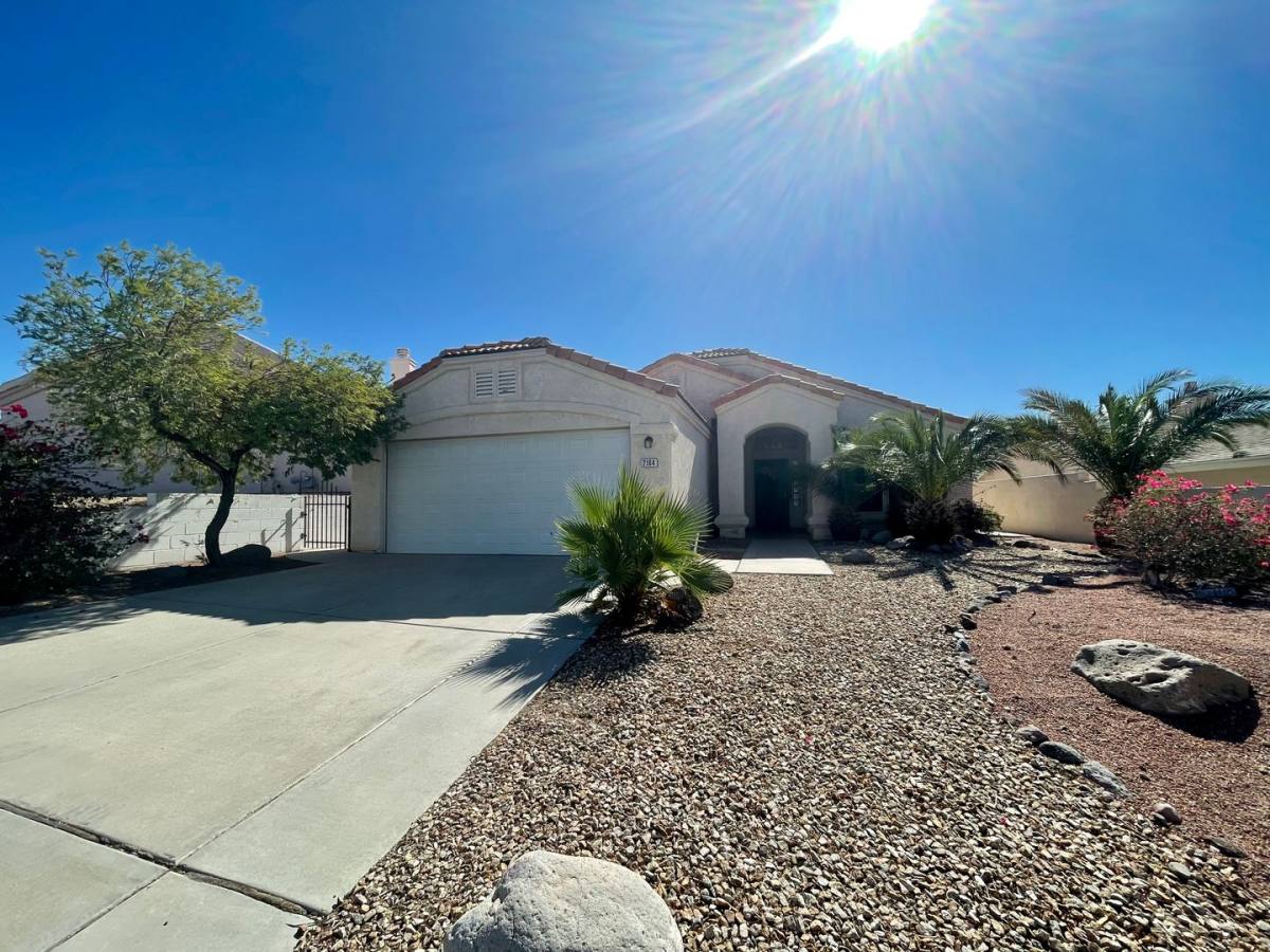 House for rent at 2164 Hi Jolly Dr, Bullhead City, AZ 86442