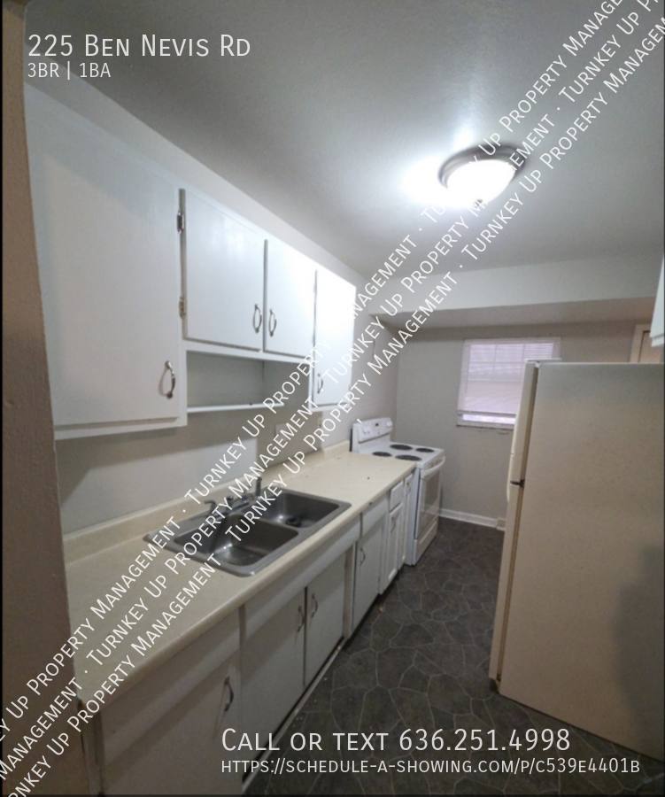 House for rent at 225 Ben Nevis Rd, Saint Louis, MO 63137