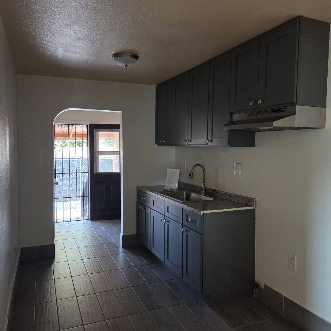 Apartment for rent at 4737 Dozier St, Los Angeles, CA 90022