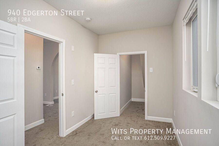 House for rent at 940 Edgerton St, Saint Paul, MN 55130