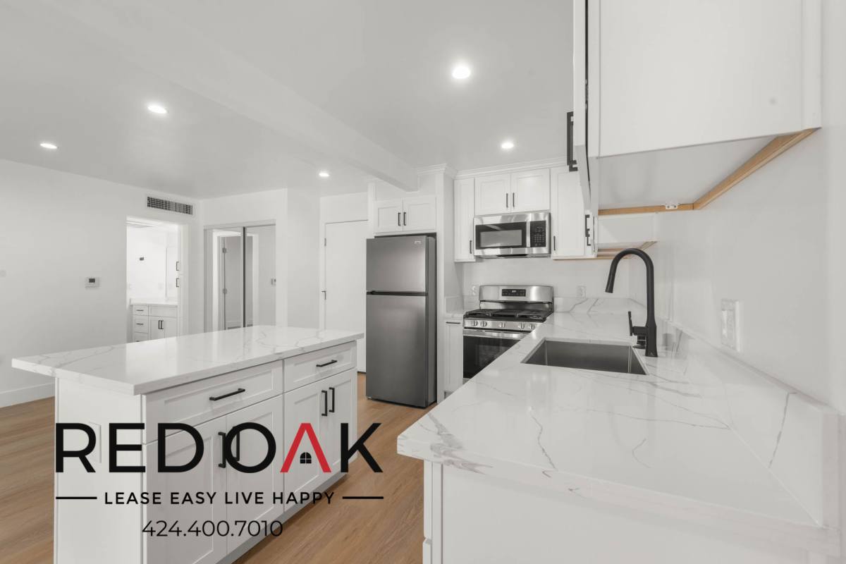 Condo for rent at 17830 Sherman Way #364, Reseda, CA 91335