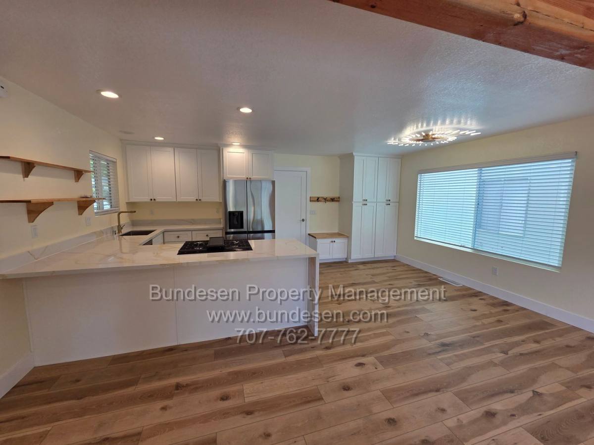 House for rent at 8023 Washington Ave, Sebastopol, CA 95472