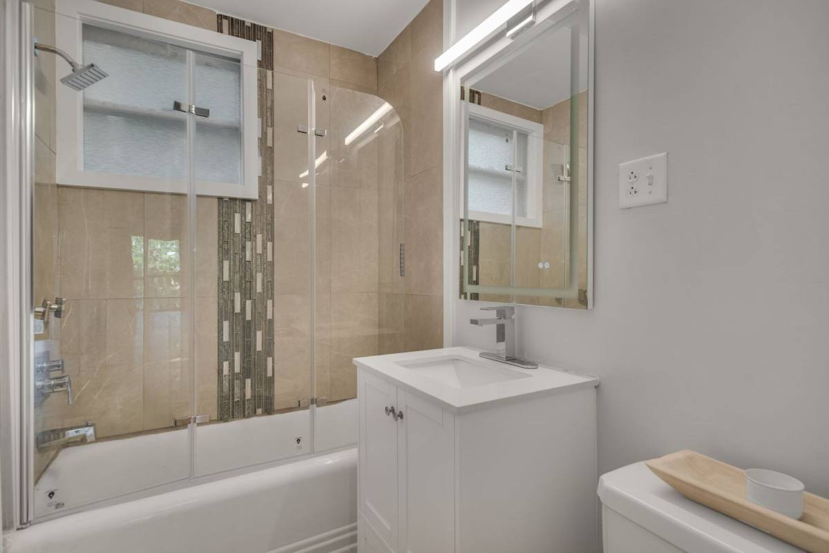 Apartment for rent at 710 E State St, Ithaca, NY 14850