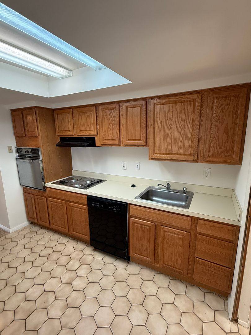 Townhouse for rent at 1732 Farmington Court, Crofton, MD 21114