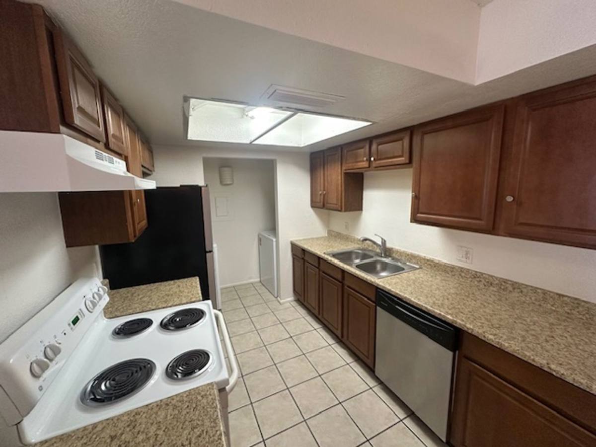 Apartment for rent at 4608 W Maryland Ave, Glendale, AZ 85301