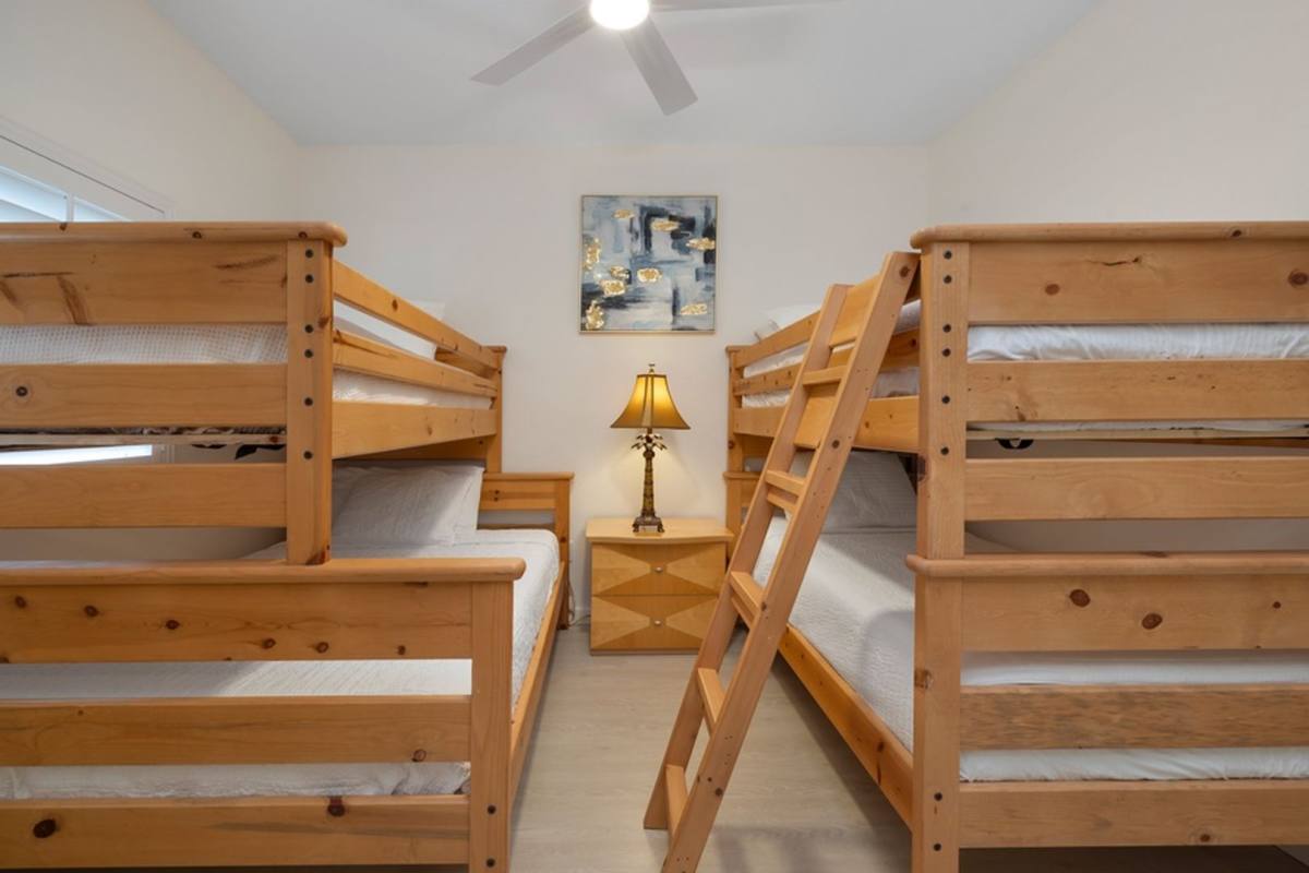 Townhouse for rent at 92-1078-3 Olani St, Kapolei, HI 96707