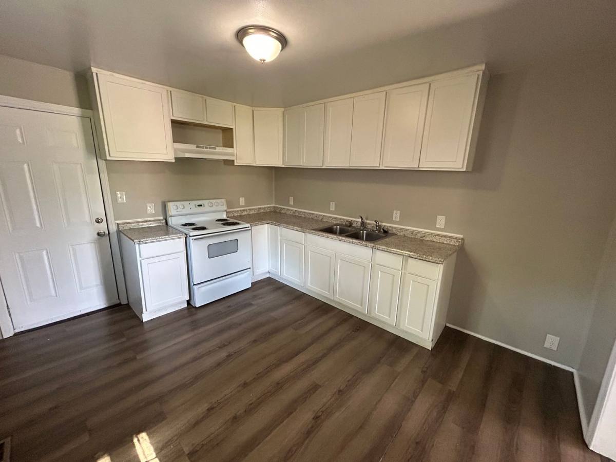 House for rent at 2115 Lee High Dr, Huntsville, AL 35811