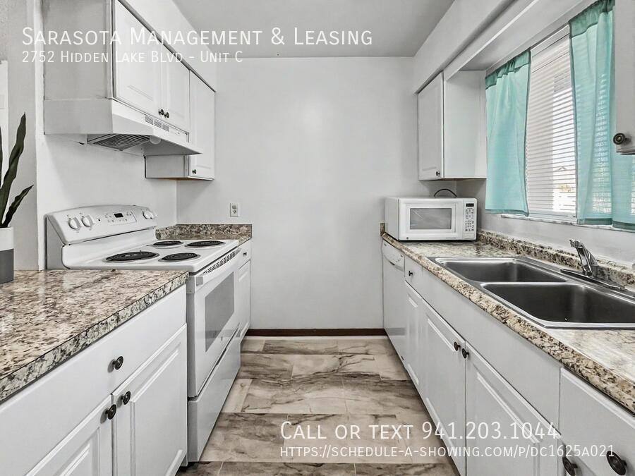 Condo for rent at 2752 Hidden Lake Blvd #C, Sarasota, FL 34237