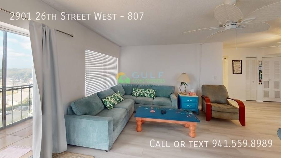 Townhouse for rent at 2901 26th St W #807, Bradenton, FL 34205