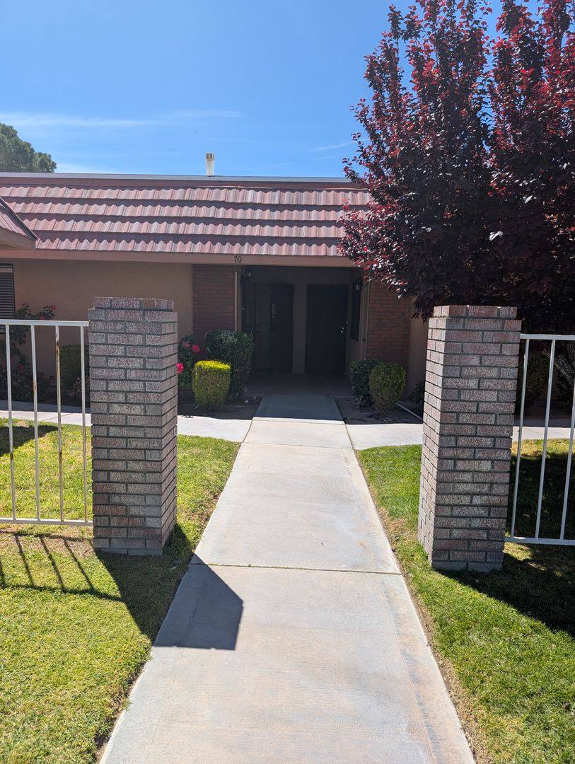Condo for rent at 27535 Lakeview Dr #70, Helendale, CA 92342