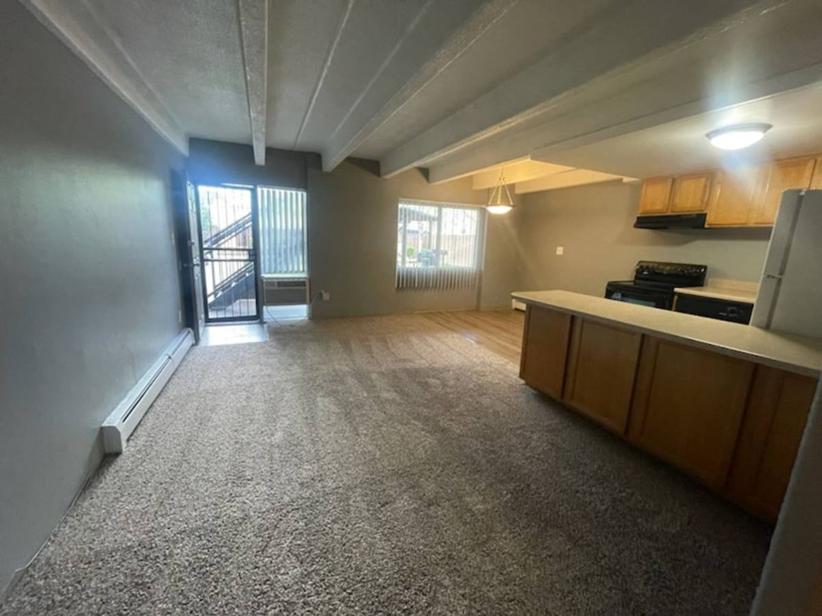 Apartment for rent at 3595 S Washington St, Englewood, CO 80113