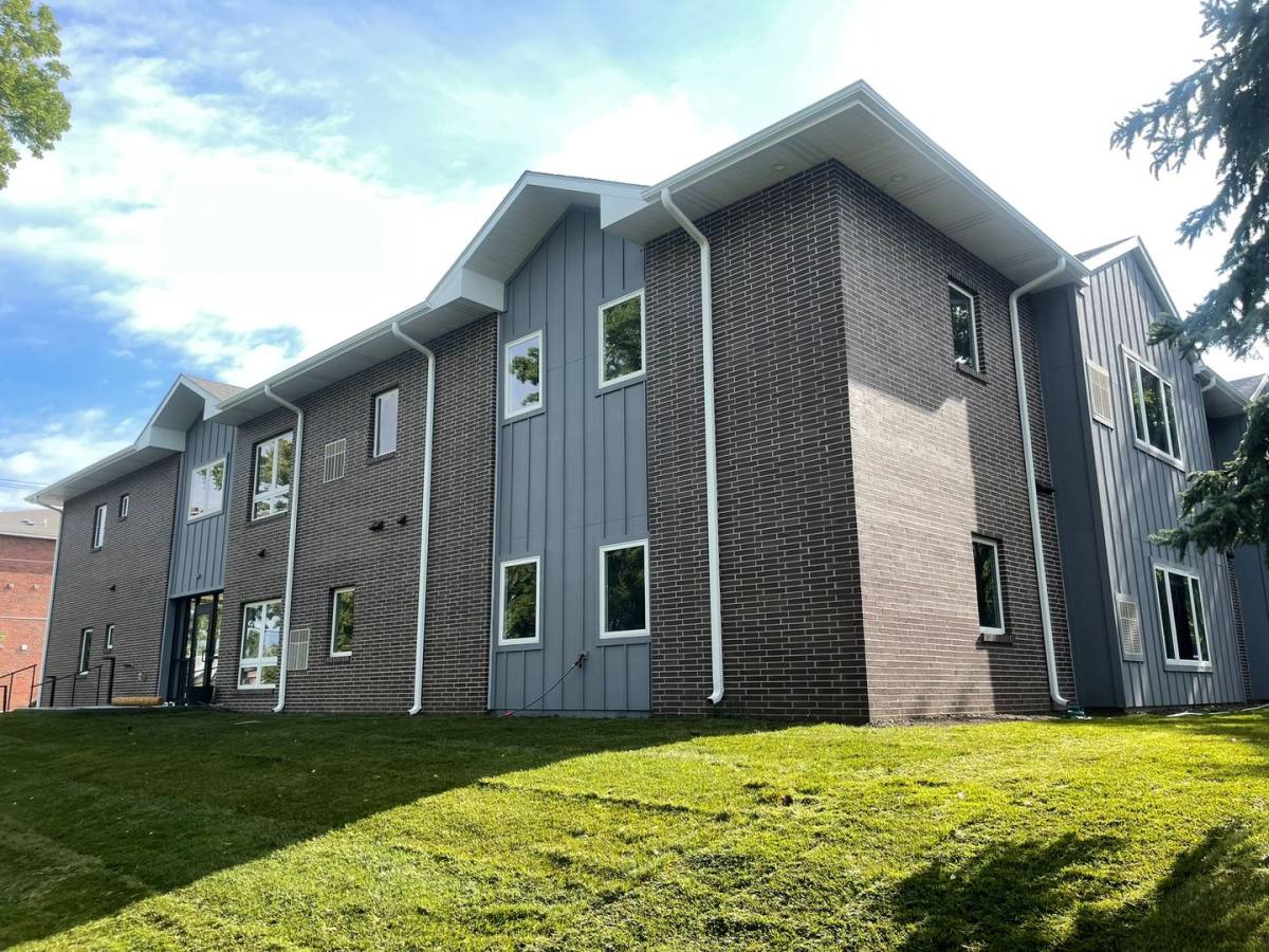 Apartment for rent at 2400 Q St, Lincoln, NE 68503