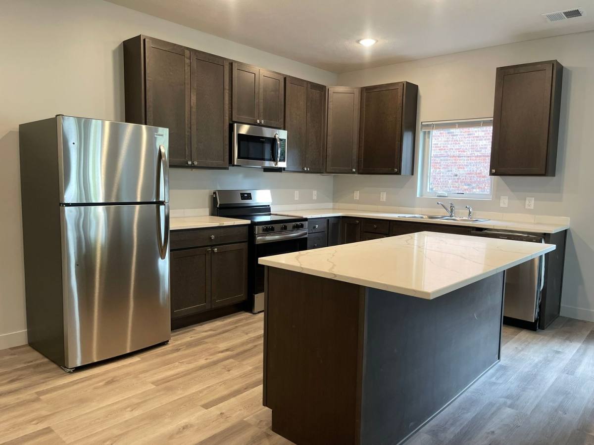 Apartment for rent at 2400 Q St, Lincoln, NE 68503