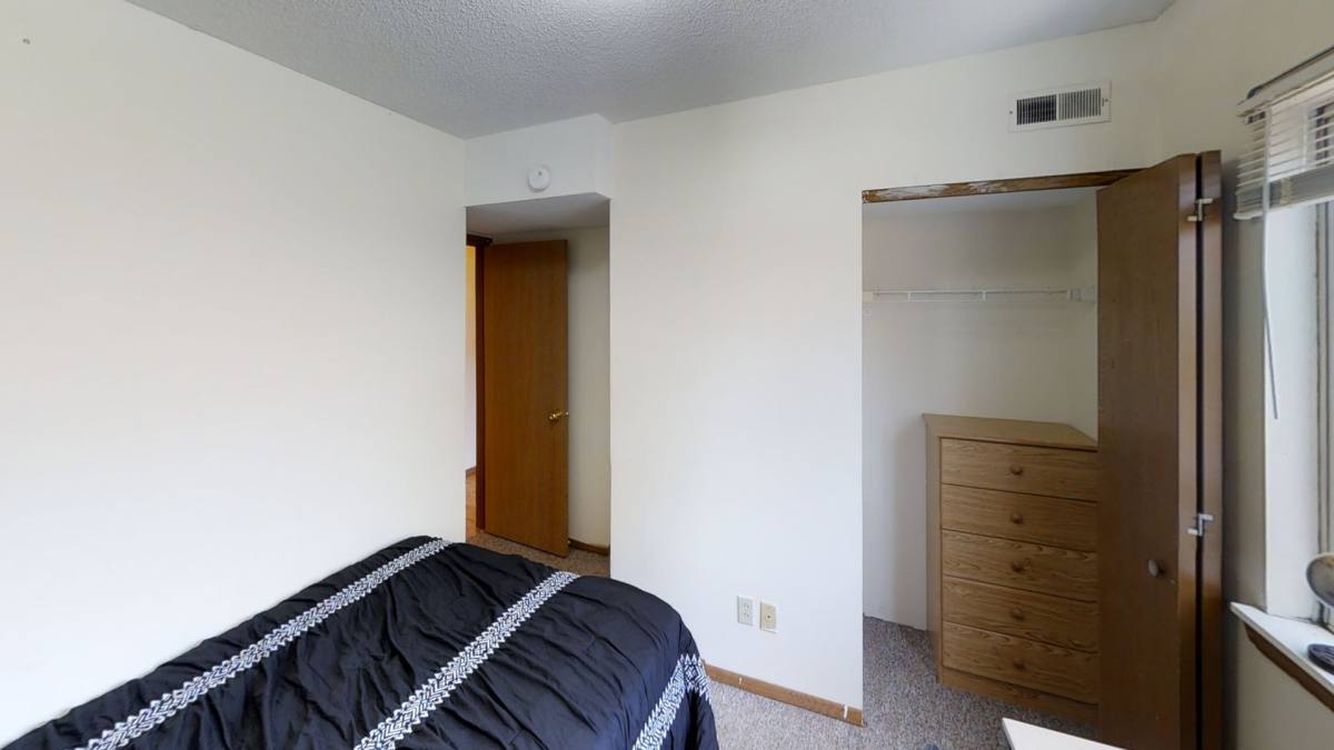 Apartment for rent at 905 W Oregon, Urbana, IL 61801