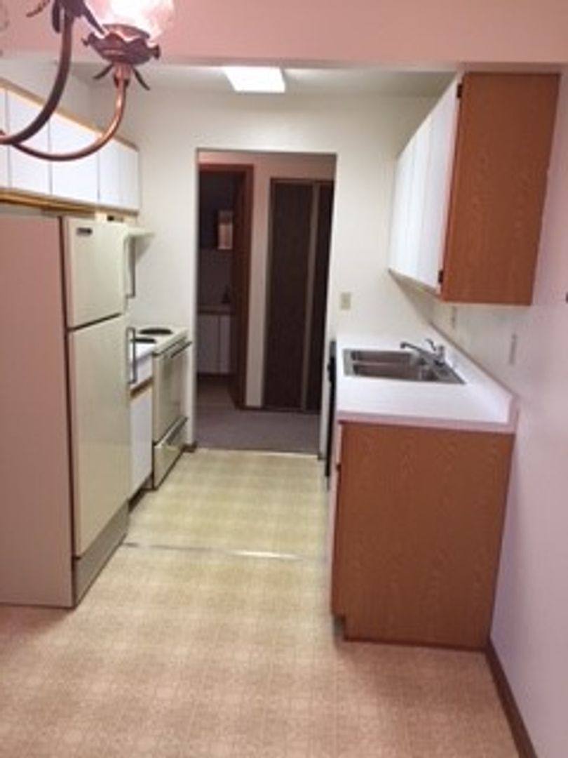 Apartment for rent at 200 N Garfield Ave, Sioux Falls, SD 57104