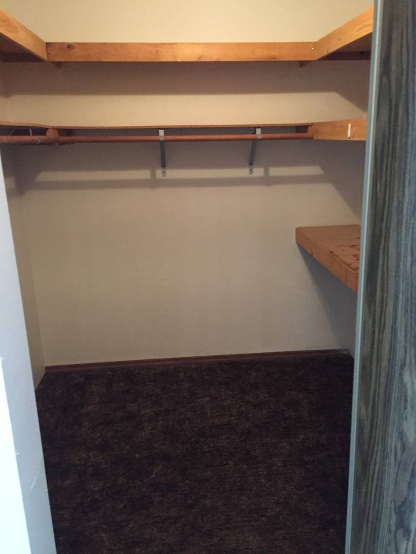 Apartment for rent at 200 N Garfield Ave, Sioux Falls, SD 57104