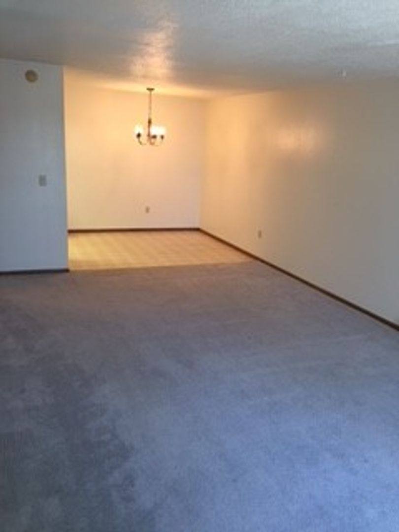 Apartment for rent at 200 N Garfield Ave, Sioux Falls, SD 57104