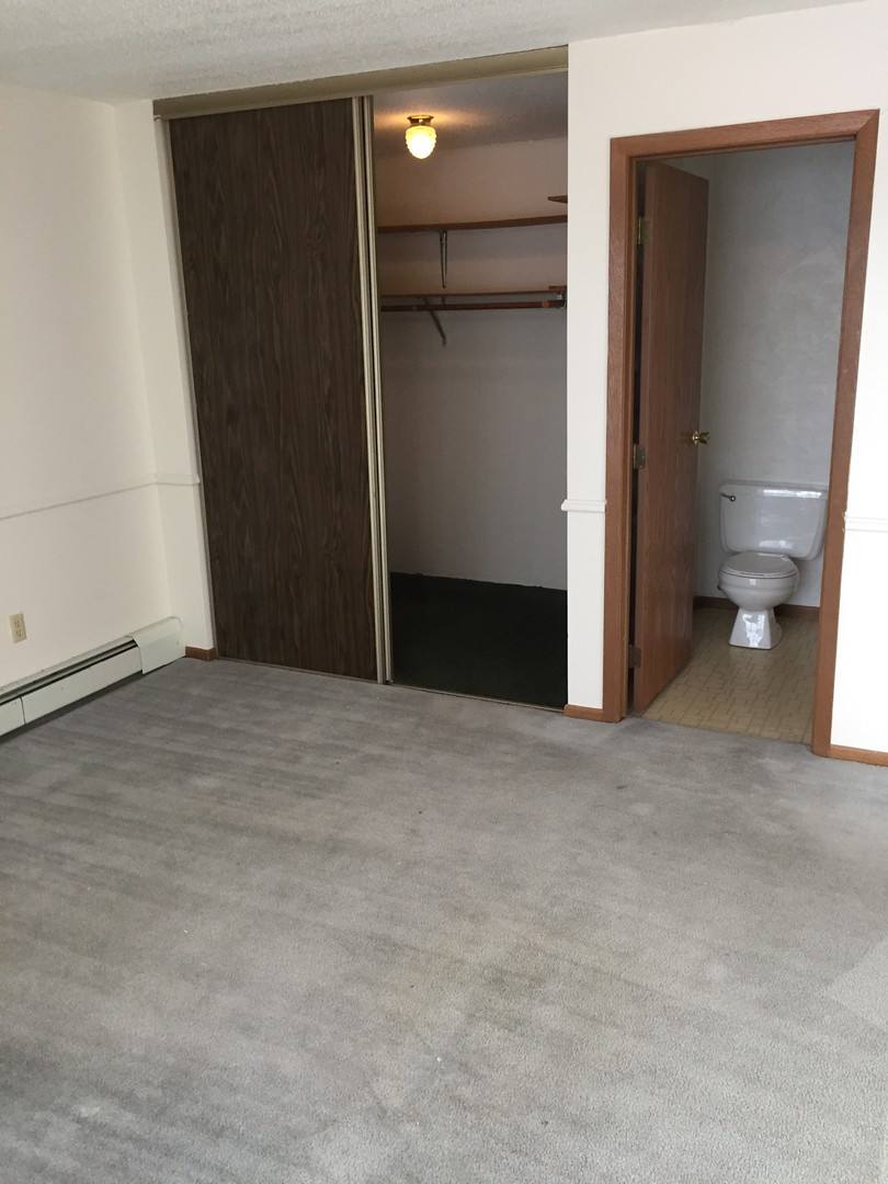 Apartment for rent at 200 N Garfield Ave, Sioux Falls, SD 57104