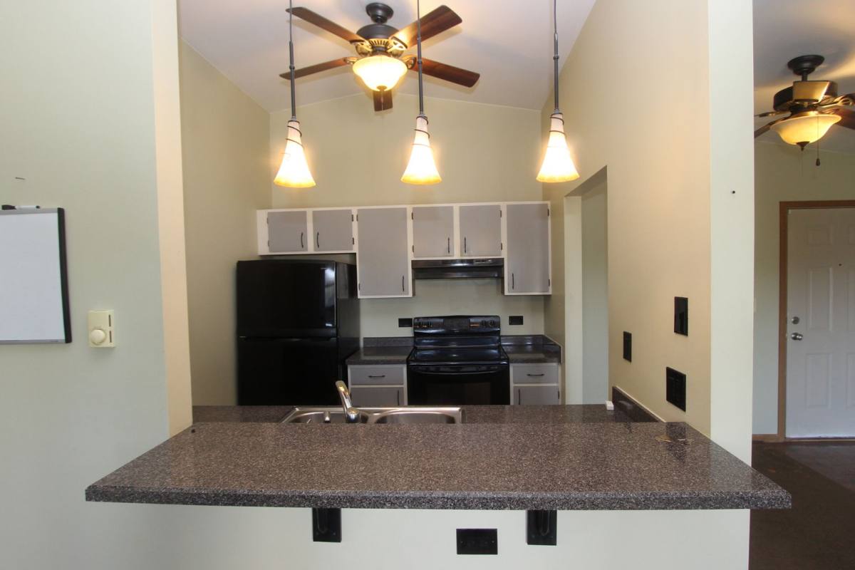 Condo for rent at 1375 Cunat #3B, Lake In the Hills, IL 60156