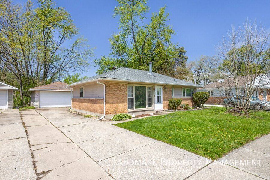 House for rent at 336 Waldman Dr, Park Forest, IL 60466