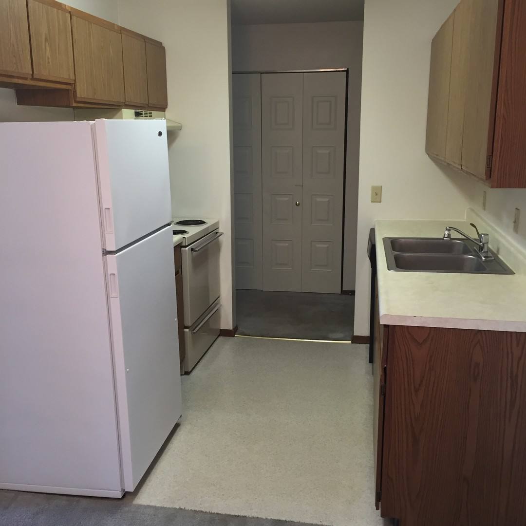 Apartment for rent at 101 N Holly Ave, Sioux Falls, SD 57104